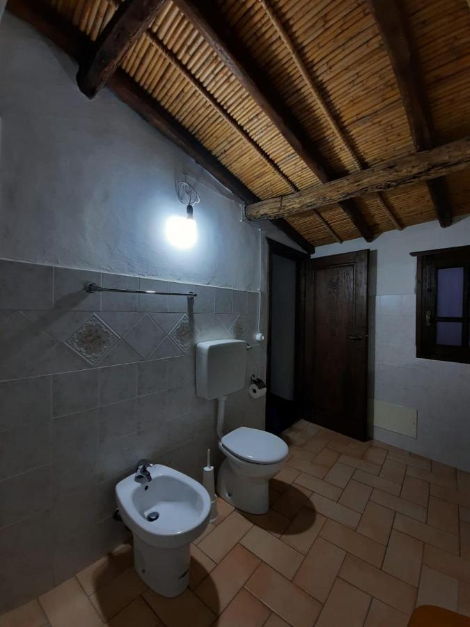 Domo Sedda Galtellì Exterior foto